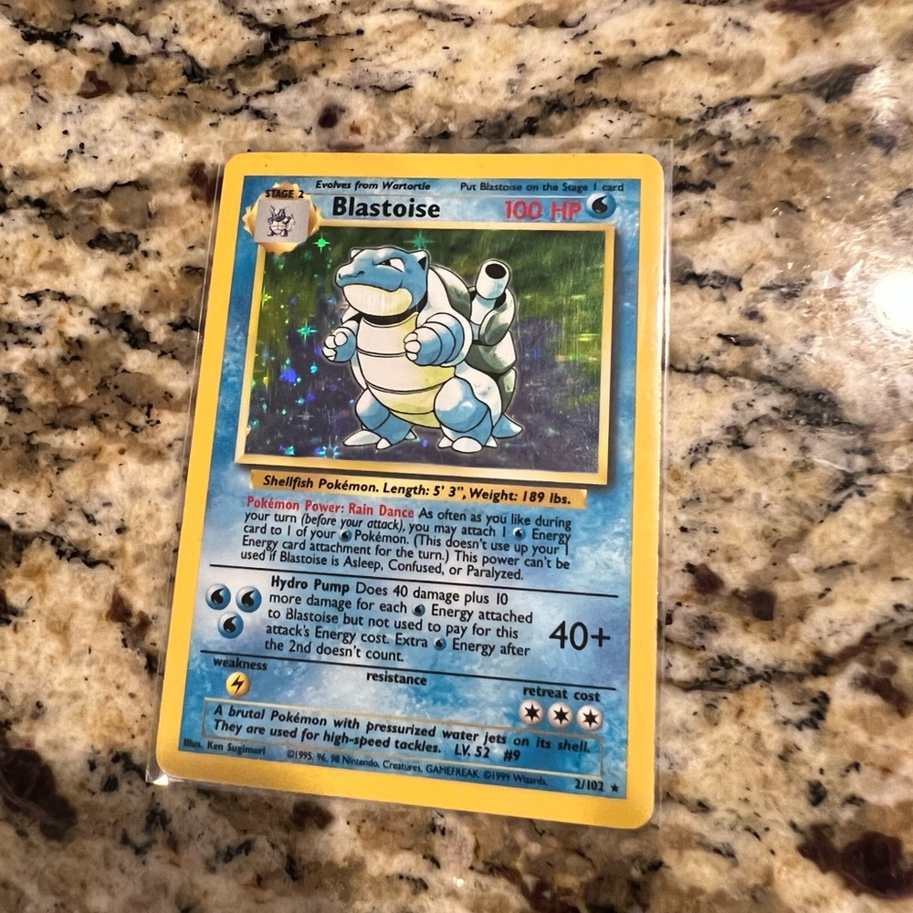Holo Blastoise - Pokémon Card - 2/102